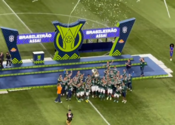 Clube oficializa pedido junto à CBF e Campeoanto Brasileiro de 2005 pode ter novo campeão