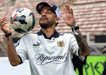 Ganhando R$ 21 milhões por mês no Santos, Neymar vai construir mansão com 1.500 m² e 8 suítes