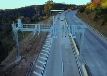 Pedágio sem cabine acaba de ser instalado em mais uma rodovia importante no Brasil