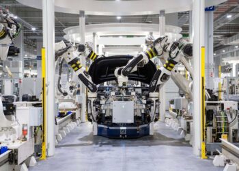 Montadora bate recorde e tem arrecadação bilionária após lançamento de novo carro no Brasil