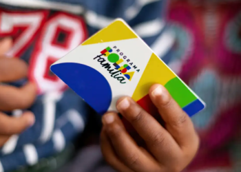 Bolsa Família estendido é aprovado e beneficiários comemoram dinheiro extra