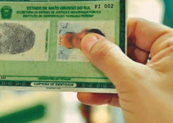 Brasileiros que ainda usam o RG antigo recebem aviso sobre mudança que já tem prazo definido