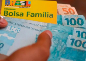 Brasileiros recebem aviso sobre o fim dos pagamentos do Bolsa Família após 30/06