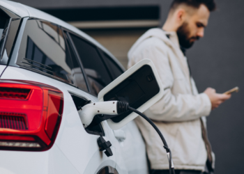 Carro elétrico mais barato do Brasil custa menos de R$ 70 mil e quase ninguém conhece o nome dele