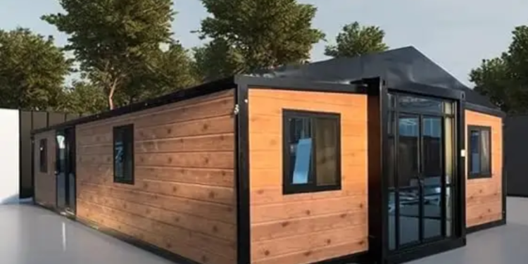 Casa pré-fabricada com até 4 quartos é vendida pela Amazon por R$ 60 mil e pode ser montada em apenas 10 minutos