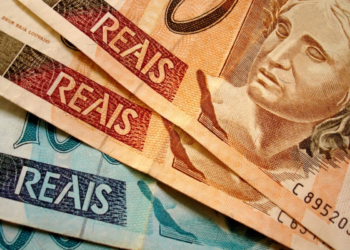 Governo libera R$ 2,8 mil como “dinheiro extra” para brasileiros nesta quinta-feira (25/06)