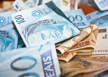 Governo vai usar R$ 33,5 bilhões para “presentear” brasileiros que nasceram em agosto