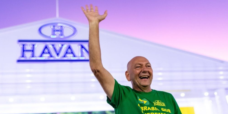 Luciano Hang decide revelar segredo e conta quanto a Havan realmente fatura por dia