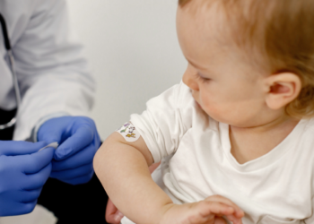Multa por não vacinar filhos no Brasil chega a R$ 1 milhão