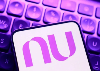 Nubank lança recurso especial para limpar o nome de endividados