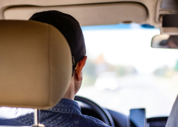 Polícia Federal vai multar motoristas da Uber e 99 por infração inusitada