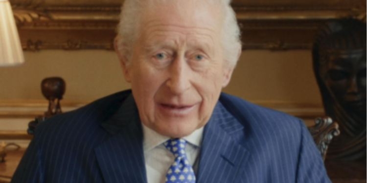 Rei Charles surpreende o mundo com decisão urgente na Família Britânica