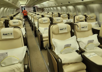 Seleção Brasileira utiliza avião superluxuoso dos Rolling Stones, avaliado em R$ 1,2 bilhões
