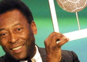 Pelé será eternizado mais uma vez com estátua inédita em cidade brasileira