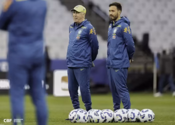 Ancelotti pediu demissão e deixou claro qual foi o motivo para a torcida