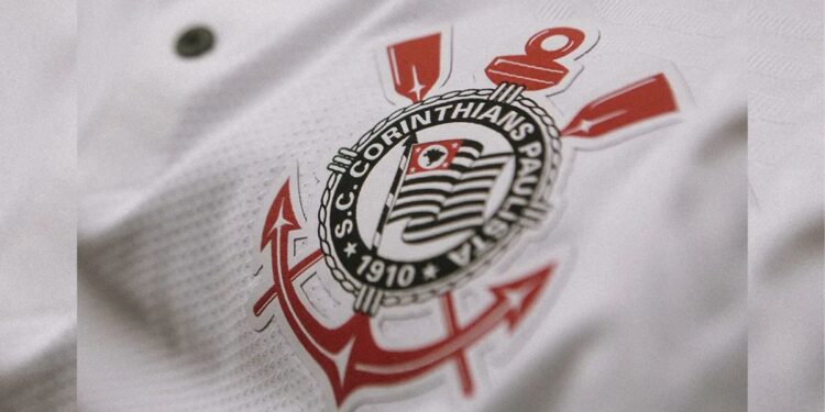 Corinthians prepara contratação de peso e vai assinar com parceiro do CR7