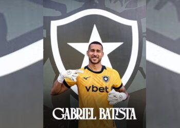 Ex-jogador do Flamengo decidiu “pular o muro” e assinou contrato para jogar no rival
