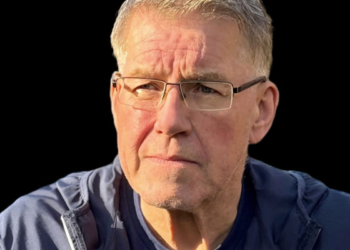 Ex-vendedor de colchões virou mentor de CR7 e faz o astro dormir 5 vezes por dia