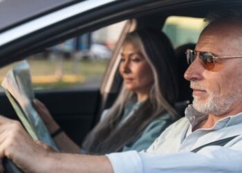 Detran anuncia novas regras para motoristas entre 50 e 69 anos