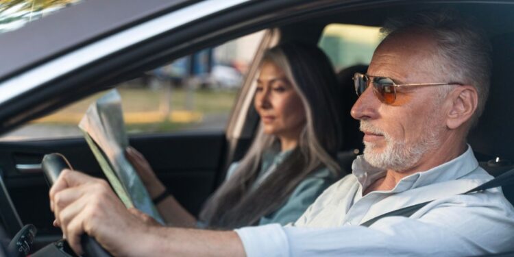 Detran anuncia novas regras para motoristas entre 50 e 69 anos