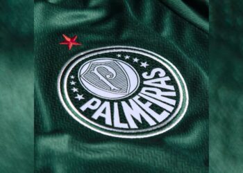 Torcida do Palmeiras recebe comunicado sobre a saída de 3 jogadores do clube