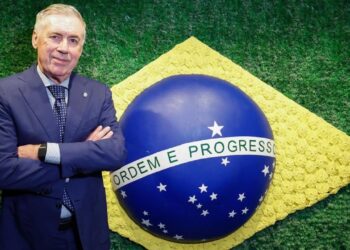 Até quando o contrato garante Ancelotti como treinador da Seleção Brasileira?
