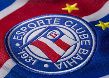 Torcida do Bahia recebe grande notícia após chegada de atacante de 19 anos vindo da Europa
