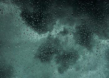 Defesa Civil alerta para tornados, pedras caindo do céu e ventos de 90 km/h em 17/07 e 18/07