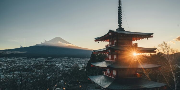 Esqueça a Europa, os mais ricos do mundo estão indo para lugar conhecido como “Terra do Sol Nascente”