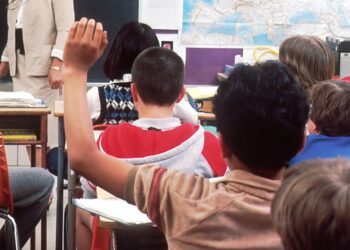Estado investe R$ 18 bilhões e vira o número 1 na educação do Brasil