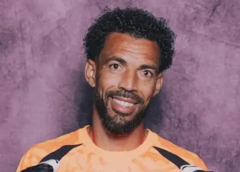 Respire fundo antes de ver qual é o novo salário do goleiro Vozinha após a Copa do Mundo 2026