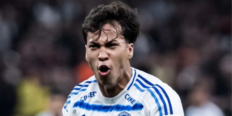 Após polêmica no clássico, Kaio Jorge pode acabar fora do Cruzeiro