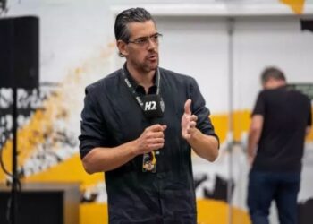 Dirigente do Atlético revela nome de um possível reforço e qual jogador que pode deixar o time