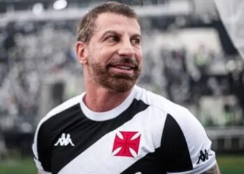 Pedrinho abre o jogo e revela os nomes de 2 jogadores que podem ser contratados pelo Vasco