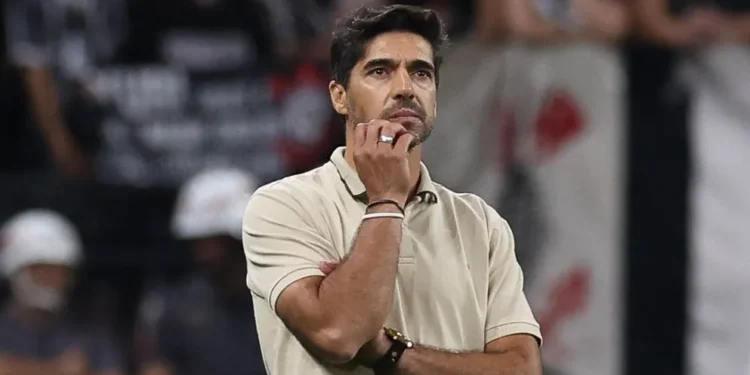 Abel Ferreira recebe péssima notícia sobre movimento para ele sair do Palmeiras