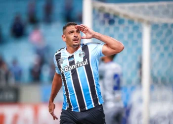 Diego Souza bate o martelo e já tem clube para iniciar carreira de treinador