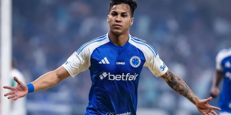 Entenda qual foi a polêmica entre Kaio Jorge e a torcida do Cruzeiro