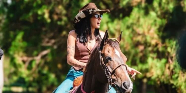 Ana Castela compra fazenda de luxo com gado que custa R$ 427,90 cada um