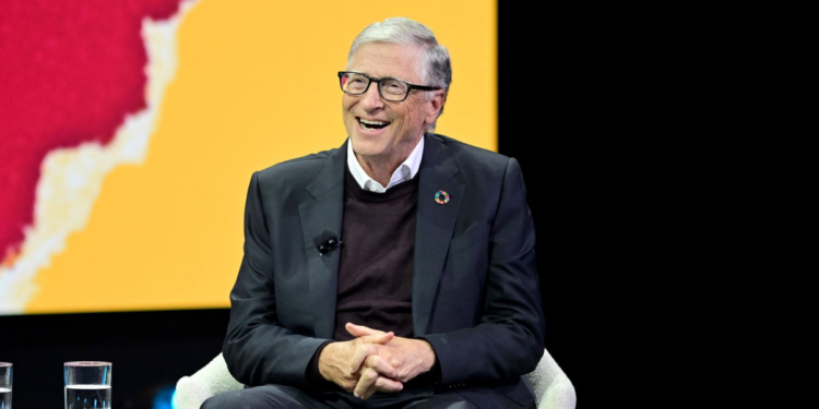 Bill Gates levanta polêmica com lista de profissões que serão substituídas pela IA em pouco tempo