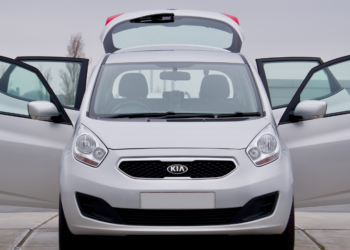 Você pode comprar um destes 7 carros no Brasil, mas eles zeraram em segurança