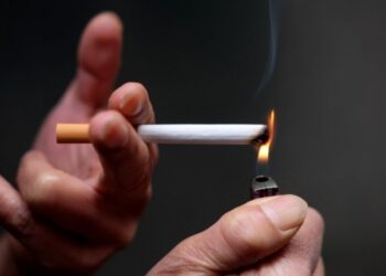 Fumo de terceiros já mata centenas de milhares de pessoas por ano em um país