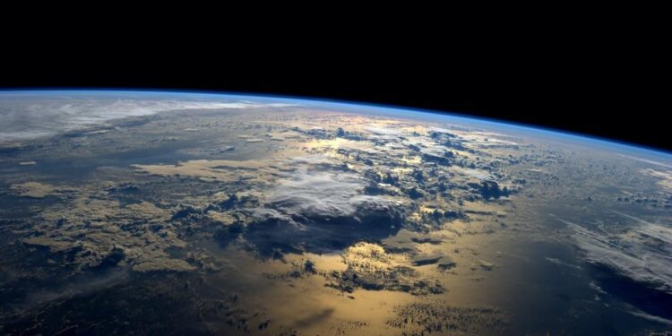 Sinais misteriosos registrados na Terra podem ajudar a encontrar matéria escura