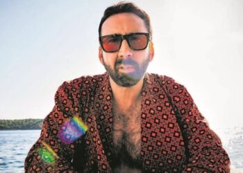 Uma cratera gigante se abriu em Malibu na entrada da mansão de Nicolas Cage