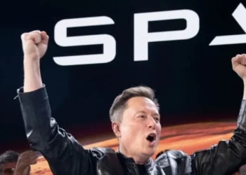 Elon Musk vive montanha-russa na fortuna, mas ainda assim é três vezes mais rico que o 2º milionário do mundo