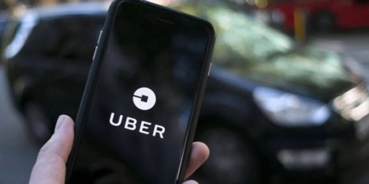 Novo plano da Uber para o transporte fretado promete economizar dinheiro e tempo dos passageiros
