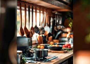 Poucos itens já resolvem boa parte da rotina de uma cozinha recém-montada