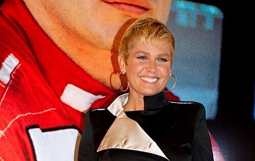 Apartamento que Xuxa emprestou a ex-paquita virou motivo de cobrança de R$ 26 mil na Justiça