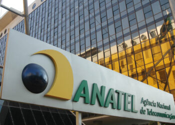 Anatel autoriza conexão starlink direto