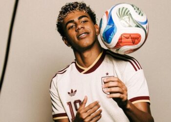 Lamine yamal diz merece bola