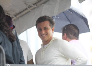 Citação luciano huck televisão tudo